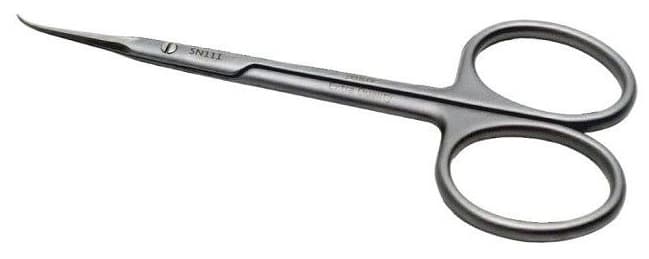 YOKO Ножницы для кутикулы с загнутыми кончиками,средние кольца, длина 105 мм,режущая кромка 20мм