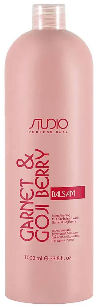 Kapous Studio Укрепляющий фруктовый бальзам для волос с Гранатом и ягодами Годжи 1000 мл 