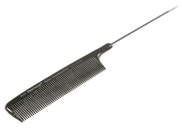 Triumph Расческа нейлон. хвостик метал. 210 мм