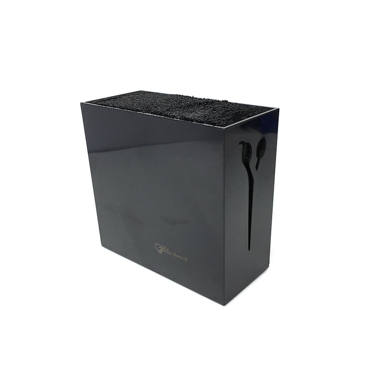 Gera Professional Подставка для ножниц 11*5*10,5 см, цвет черный