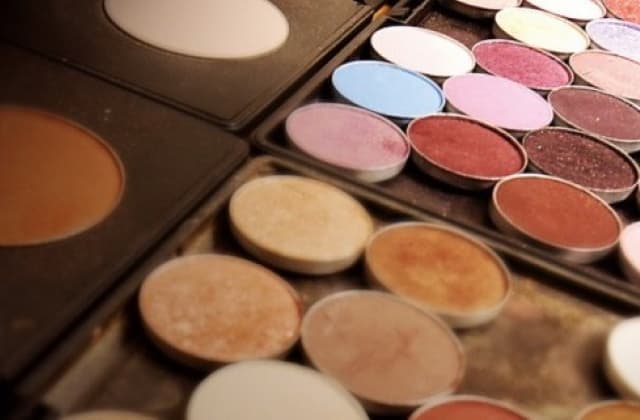 Топ самых действенных компонентов, содержащихся в косметике